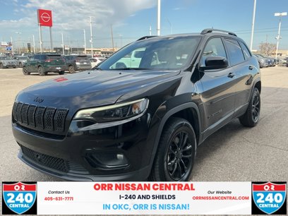 Used 2023 Jeep Cherokee Altitude Lux