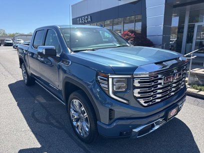 New 2025 GMC Sierra 1500 Denali w/ Denali Reserve Package