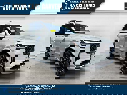 New 2025 Volvo XC90 T8 Ultra w/ Protection Package Premier
