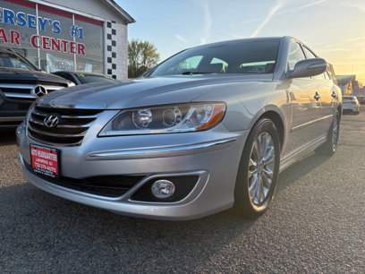 Used 2011 Hyundai Azera Limited w/ Navigation Pkg 3