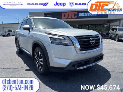 Used 2024 Nissan Pathfinder Platinum w/ Cargo Package