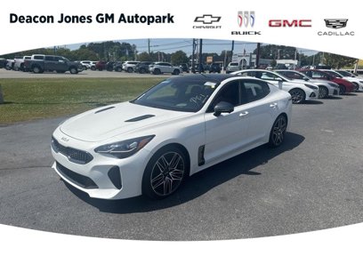Used 2022 Kia Stinger GT2 w/ Red Interior Color Package