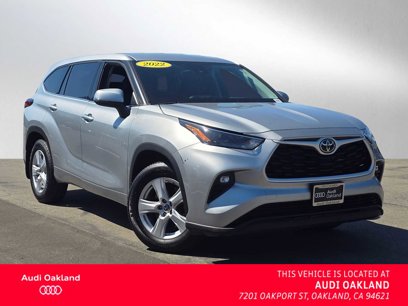 Used 2022 Toyota Highlander LE