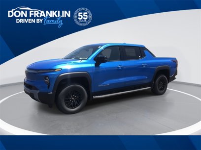 New 2025 Chevrolet Silverado EV LT