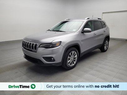 Used 2019 Jeep Cherokee Latitude Plus w/ Comfort/Convenience Group