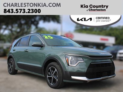Certified 2025 Kia Niro EX