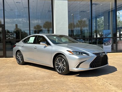New 2025 Lexus ES 300h w/ Premium Package