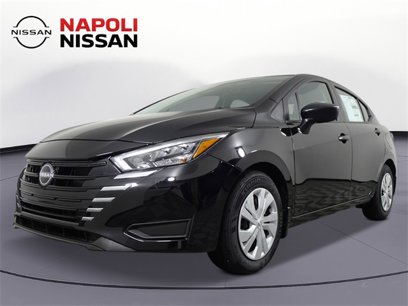 New 2025 Nissan Versa S w/ Trunk Package