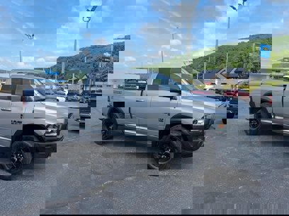 Used 2022 RAM 1500 Classic Warlock w/ Technology Package I