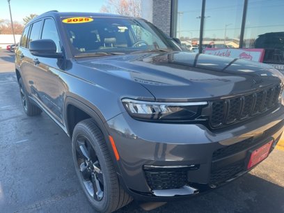 New 2025 Jeep Grand Cherokee L Limited w/ Black Appearance Package