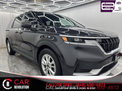 Used 2022 Kia Carnival LX