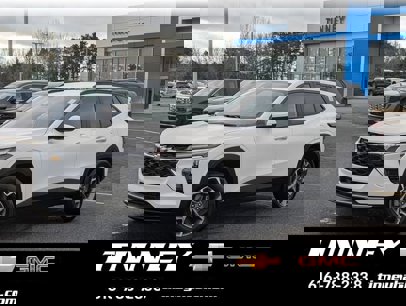 New 2025 Chevrolet Trax LT w/ LT Convenience Package