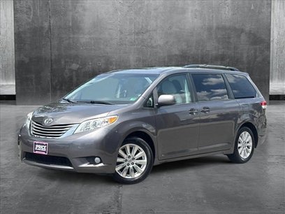 Used 2014 Toyota Sienna XLE