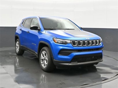 New 2025 Jeep Compass Sport w/ Mopar Graphics Package