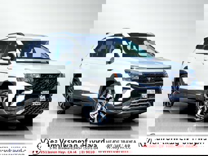 Used 2022 Volkswagen Taos SE