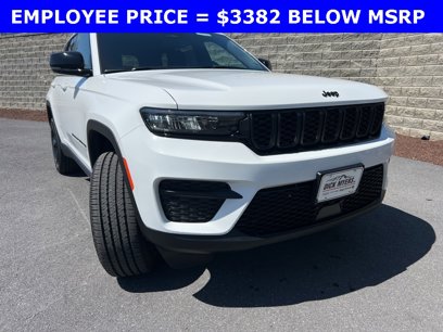 New 2025 Jeep Grand Cherokee Altitude