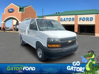 Used 2022 Chevrolet Express 3500 w/ Driver Convenience Package