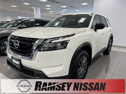 Certified 2024 Nissan Pathfinder S