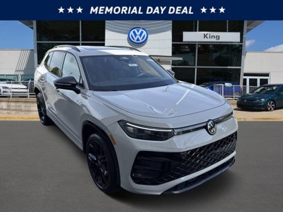 New 2025 Volkswagen Tiguan SE R-Line