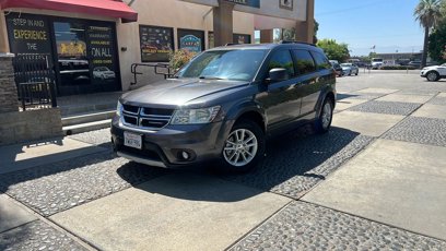 Used 2015 Dodge Journey SXT w/ Flexible Seating Group