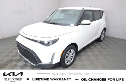 New 2025 Kia Soul LX