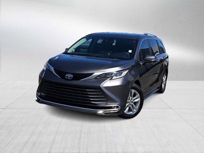 Used 2023 Toyota Sienna Limited