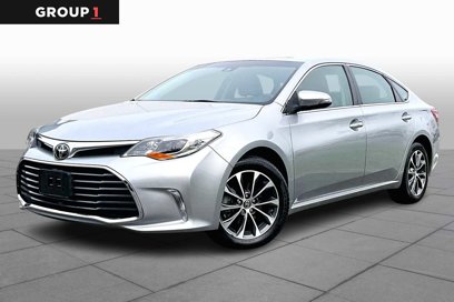 Used 2017 Toyota Avalon XLE
