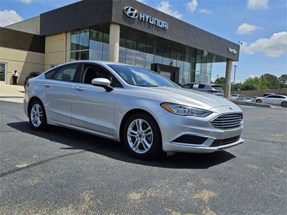 Used 2018 Ford Fusion SE w/ Fusion SE Technology Package