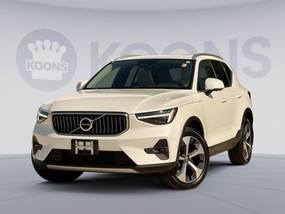 Certified 2024 Volvo XC40 B5 Plus w/ Protection Package Premier