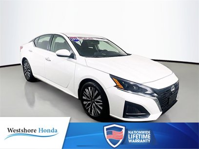 Used 2023 Nissan Altima 2.5 SV
