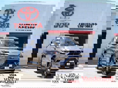 New 2025 Toyota Grand Highlander AWD Hybrid