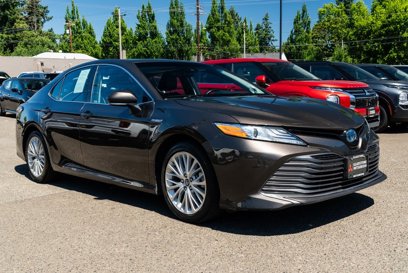 Used 2019 Toyota Camry XLE
