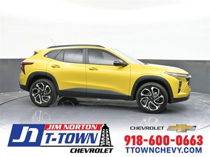 New 2025 Chevrolet Trax RS