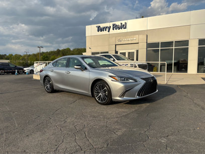 Used 2022 Lexus ES 350 w/ Premium Package