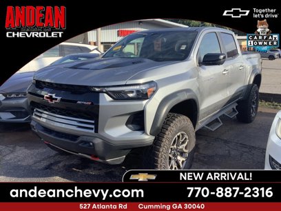 Used 2025 Chevrolet Colorado ZR2 w/ Technology Package