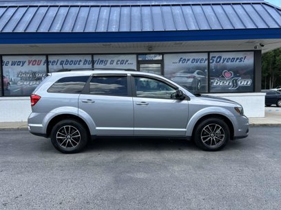 Used 2018 Dodge Journey SXT w/ Blacktop Package
