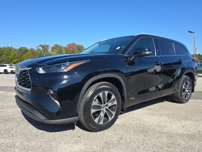 Used 2022 Toyota Highlander XLE