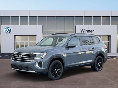 New 2025 Volkswagen Atlas SE