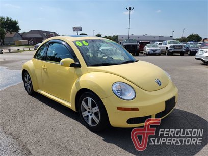 Used 2006 Volkswagen Beetle Coupe w/ Package 1