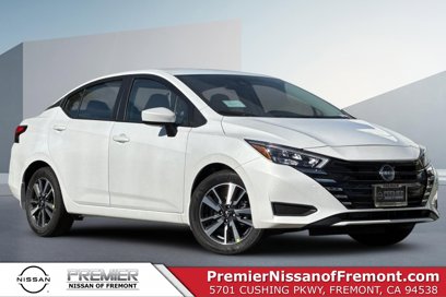 New 2025 Nissan Versa SV w/ Trunk Package