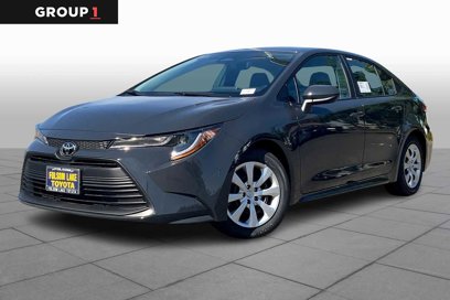 New 2025 Toyota Corolla LE