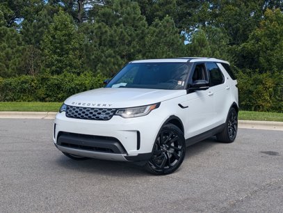 New 2025 Land Rover Discovery S