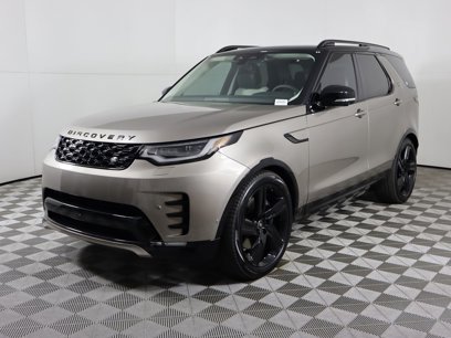 New 2025 Land Rover Discovery Dynamic SE