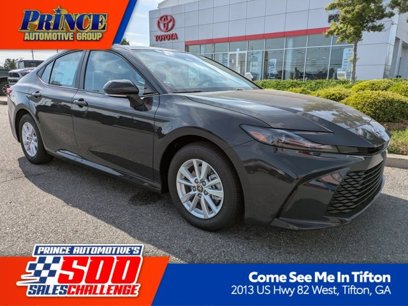 New 2025 Toyota Camry LE