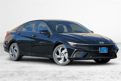 New 2025 Hyundai Elantra Sport w/ Cargo Package