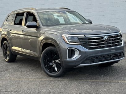New 2025 Volkswagen Atlas SE