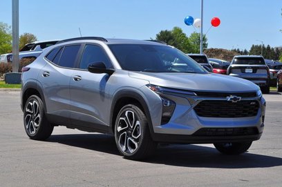 New 2025 Chevrolet Trax RS w/ Sunroof Package