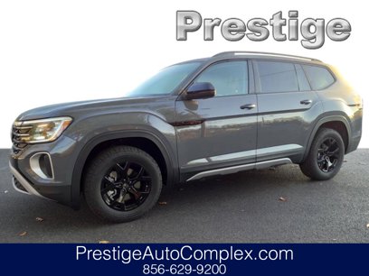 New 2025 Volkswagen Atlas Peak Edition SE