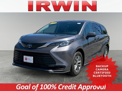 Used 2022 Toyota Sienna LE