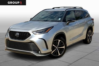 Used 2021 Toyota Highlander XSE